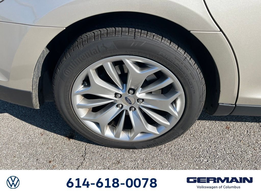 Used 2018 Gold Ford Limited image 17