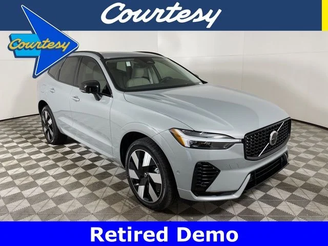 2025 Volvo XC60 Plug-In Hybrid T8 Plus