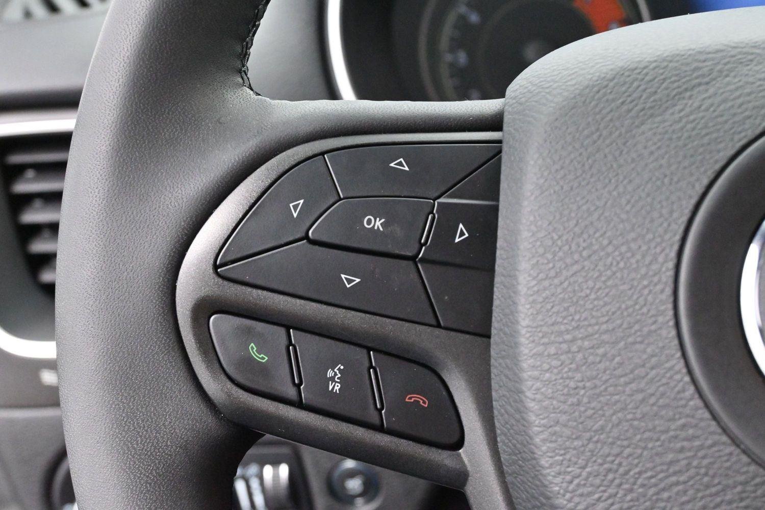 Used 2022 Bright White Clearcoat Jeep Trailhawk image 19