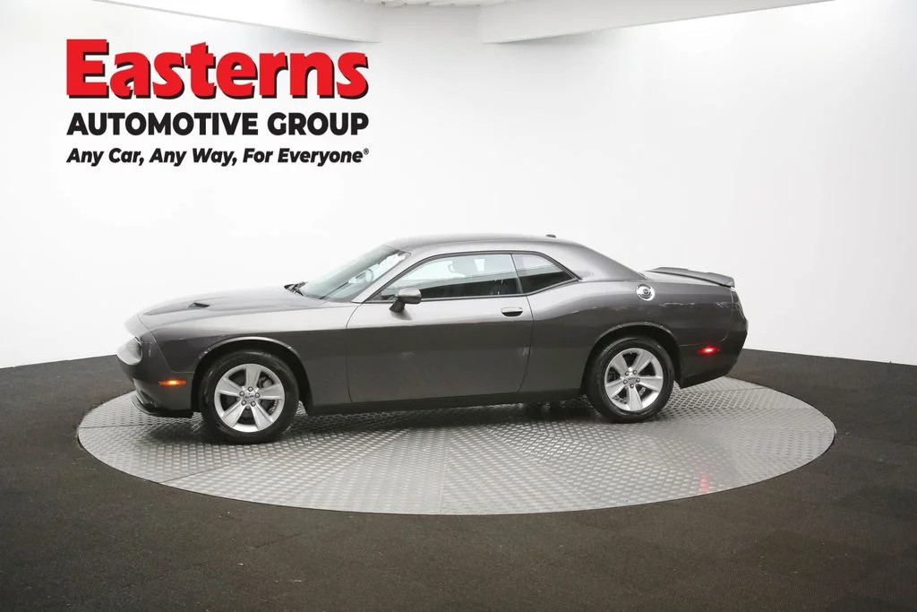 Used 2023 Gray Dodge SXT image 57