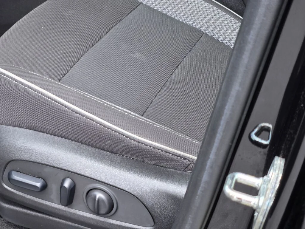 Used 2022 Black Chevrolet LT image 19