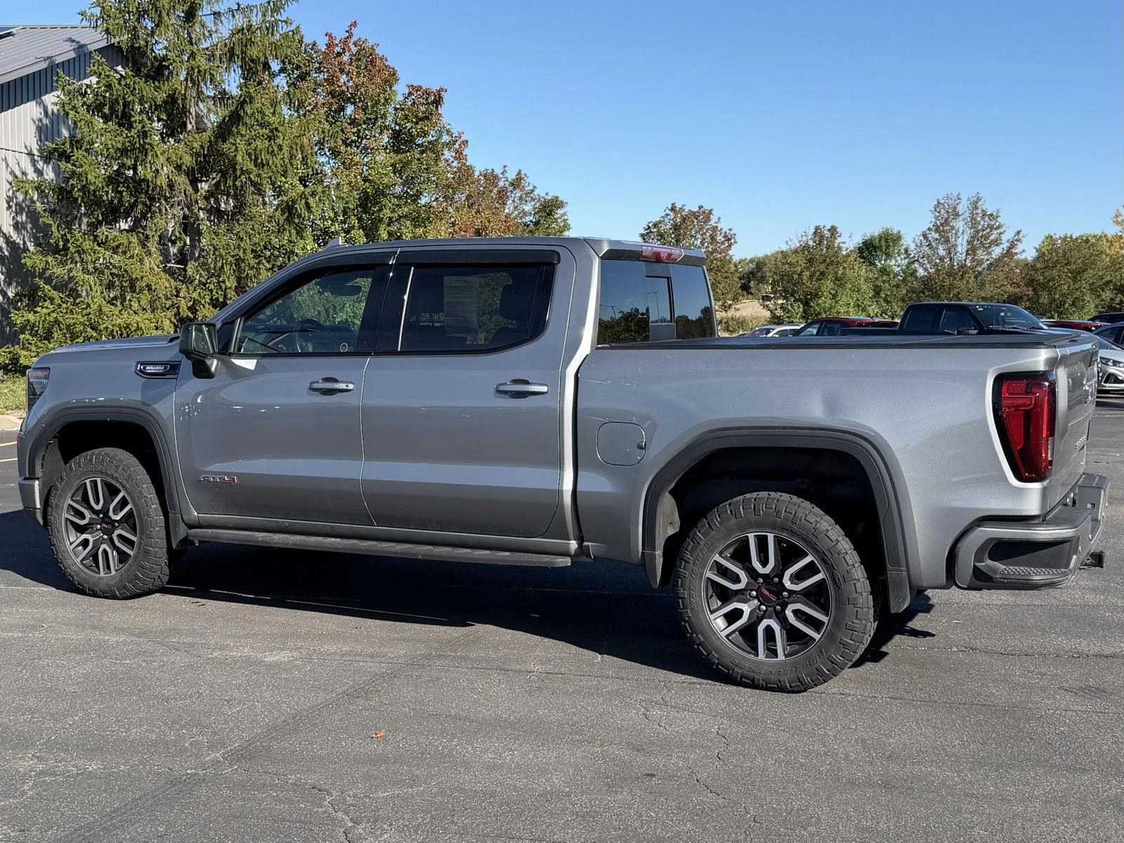 Used 2024 Sterling Metallic GMC AT4 image 5