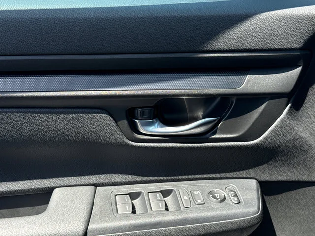 2024 Honda CR-V LX - Photo 8