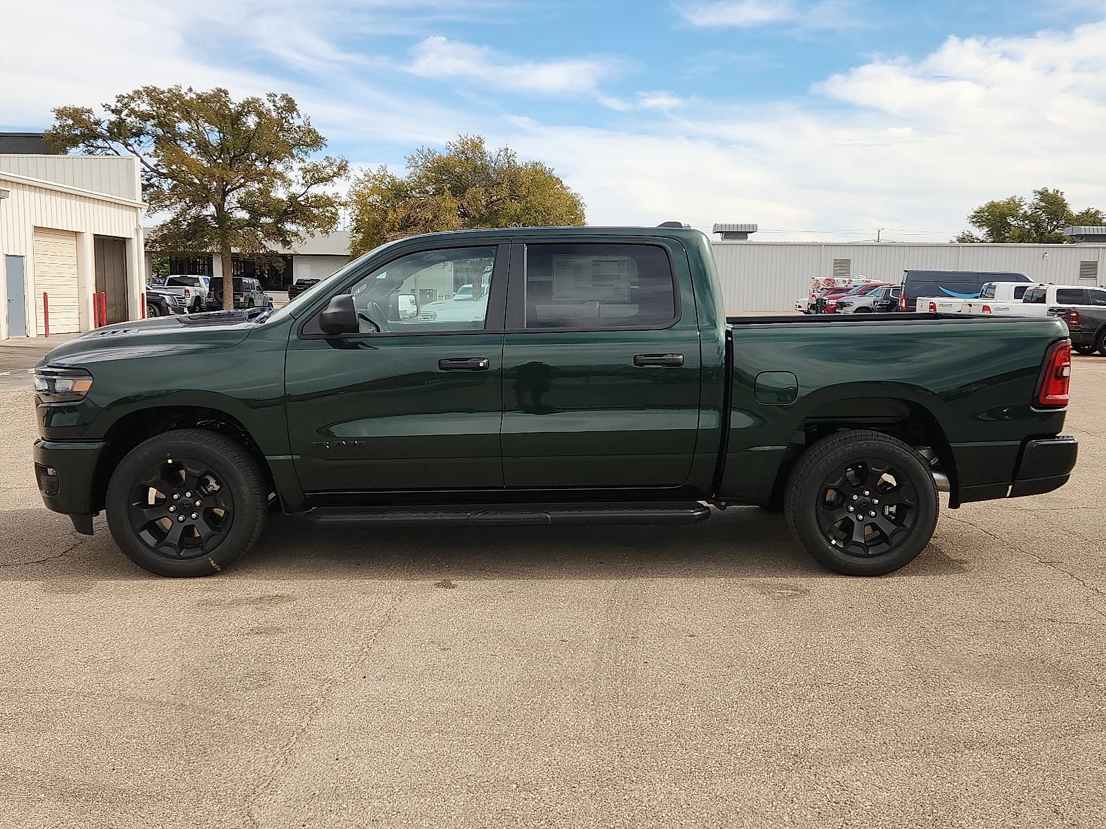 New 2027 Serrano-Green Metallic  Paint Ram EXPRESS CREW CAB 4X4 5