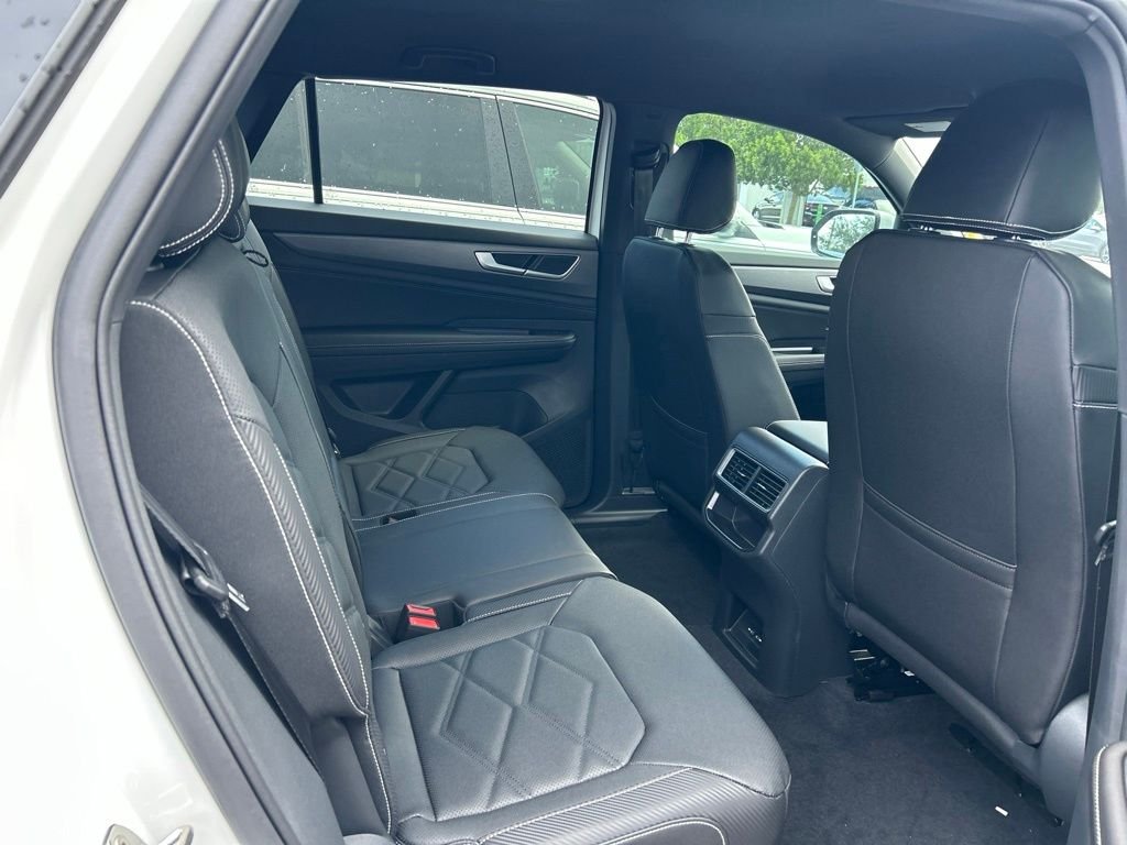 New 2026 White Volkswagen 2.0T SE image 44