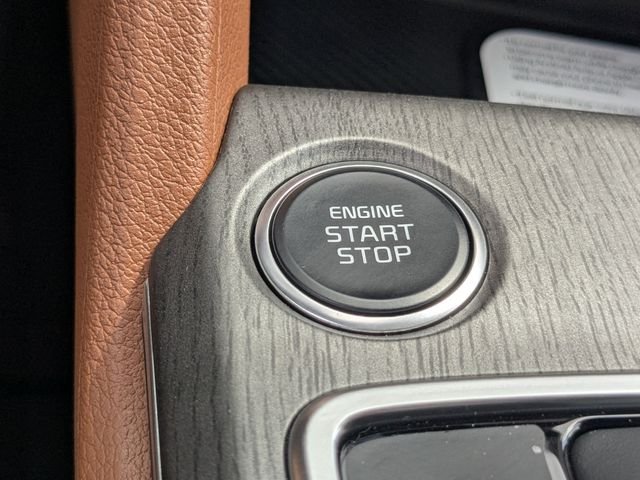 New 2026 Glacial White Pearl Kia X-Line image 36
