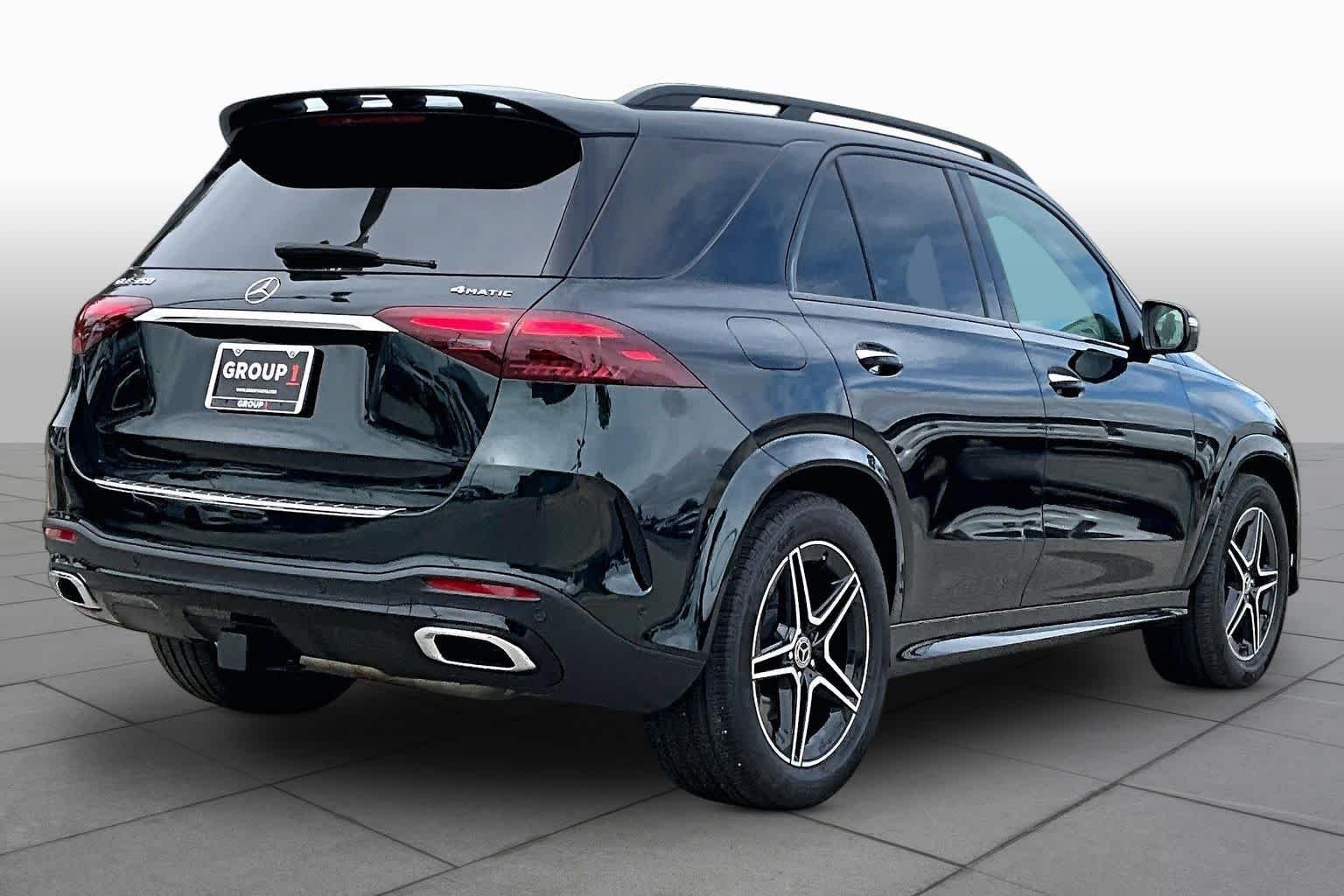 Certified Used 2025 Emerald Green Metallic Mercedes-Benz GLE 350 image 13