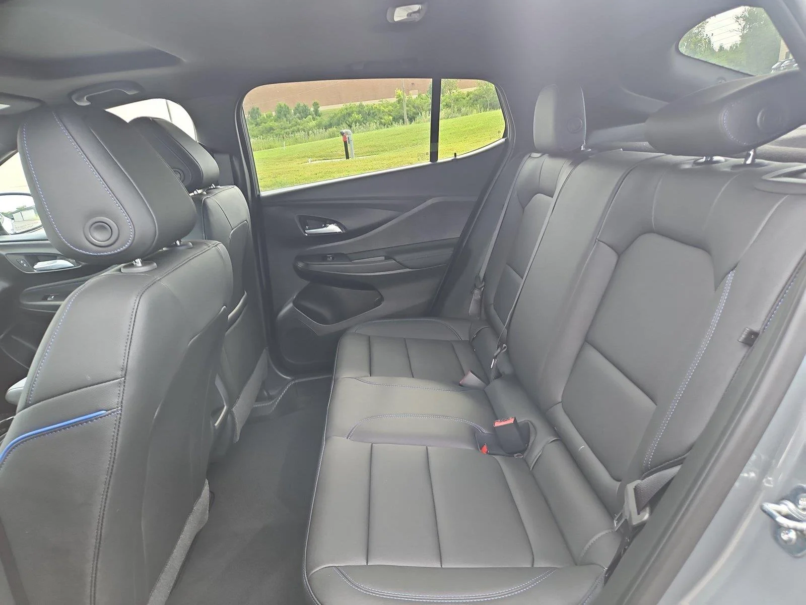 2026 Buick Envista Sport Touring - Photo 13