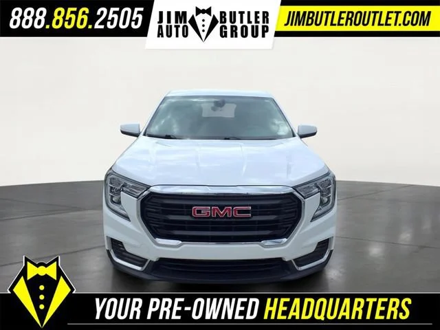 Used 2024 Summit White GMC SLE image 18