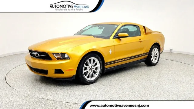 2010 Ford Mustang 2dr Coupe V6 Premium w/ Equipment 202A