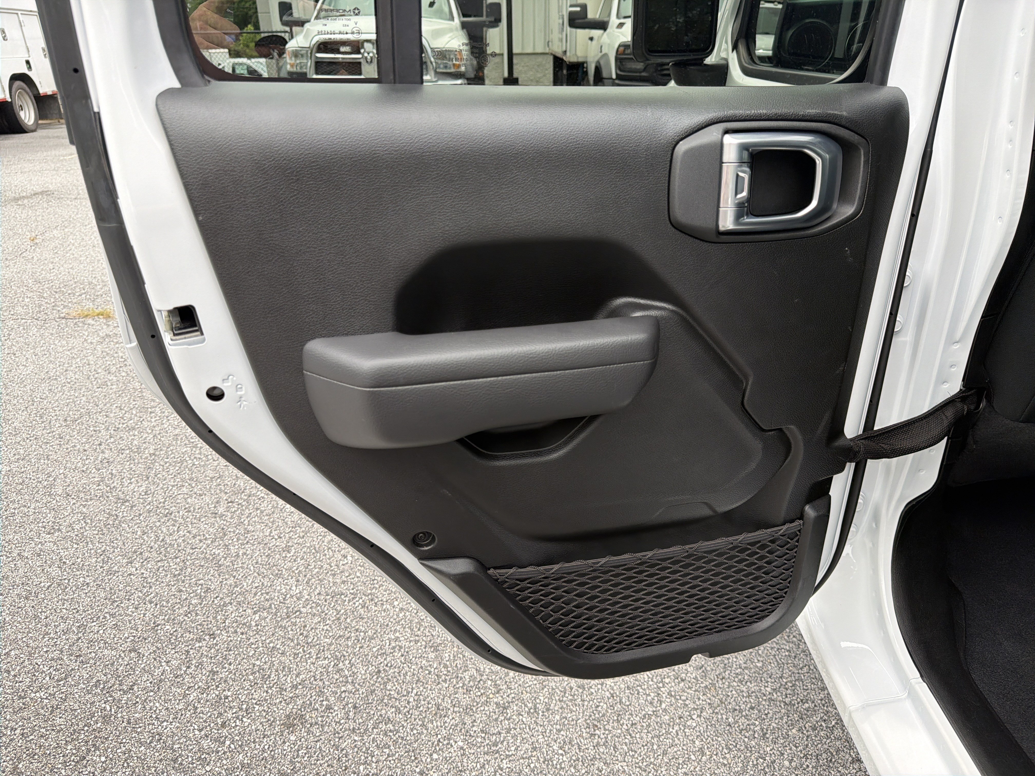 Used 2022 Bright White Clearcoat Jeep Unlimited Sport S image 26