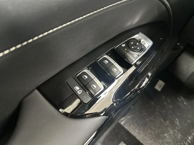 New 2026 White Kia GT-Line image 16