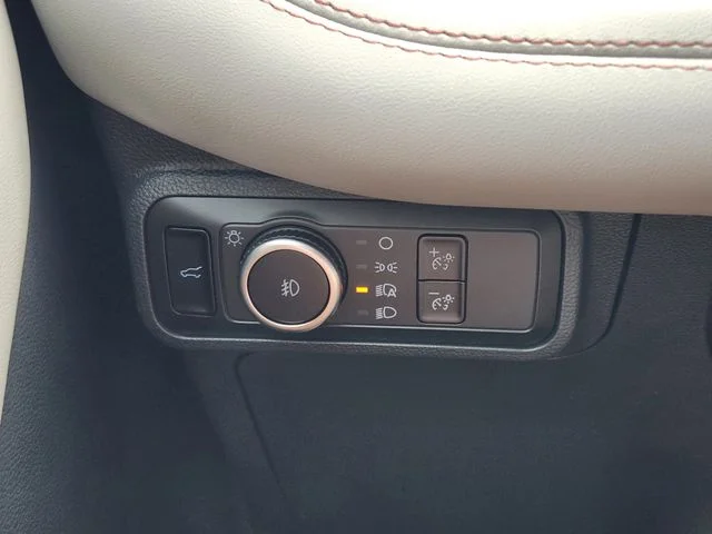 New 2026 Space White Metallic Ford Active image 22
