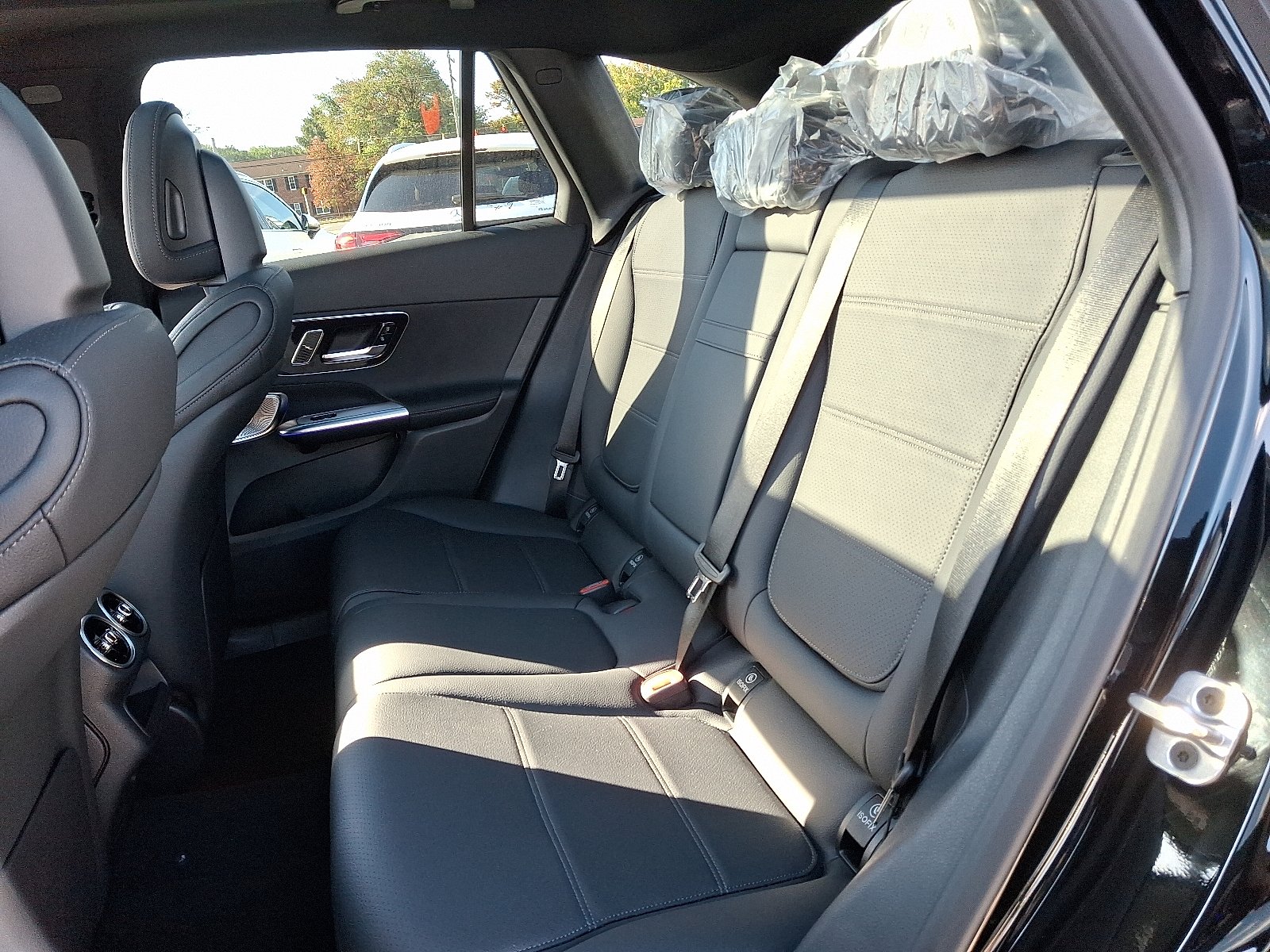 2026 Mercedes-Benz GLC Base - Photo 8