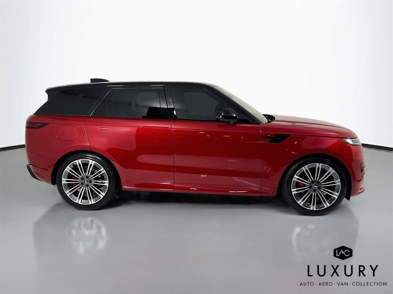 Used 2024 Firenze Red Metallic Land Rover Dynamic SE | 360 Camera | Black Top Two Tone image 5