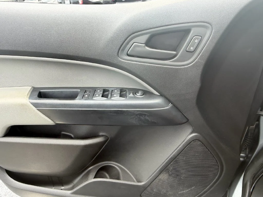 Used 2019 Gray Chevrolet Work Truck image 27