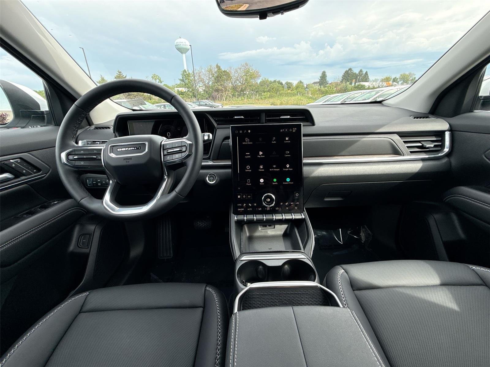 Used 2026 Summit White GMC AWD Denali image 21