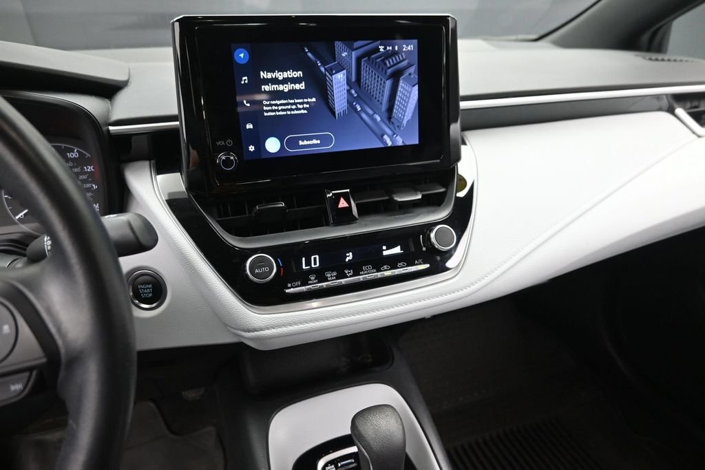 Used 2023  Toyota SE image 19