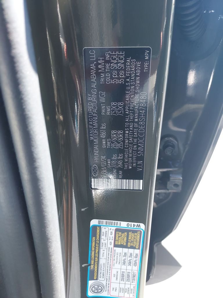 Used 2025 Green Hyundai SEL Convenience image 25