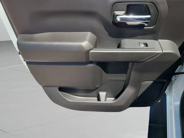 Used 2024 Summit White Chevrolet Custom image 15