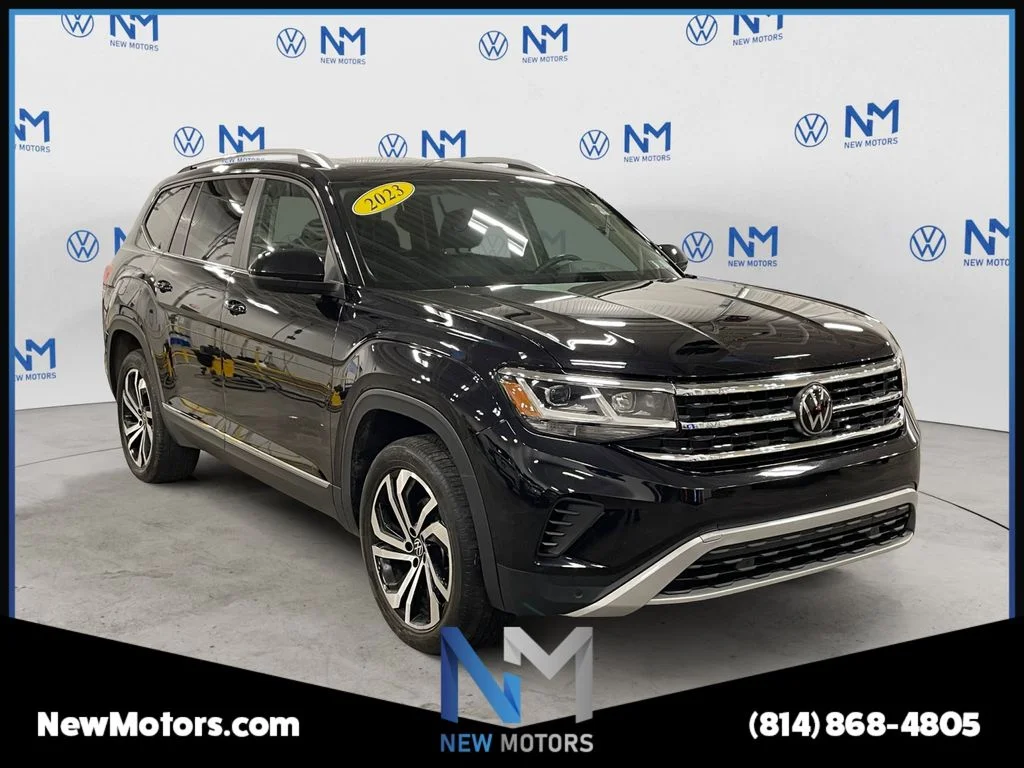 Used 2023 Deep Black Pearl Effect Volkswagen 2.0T SEL image 7