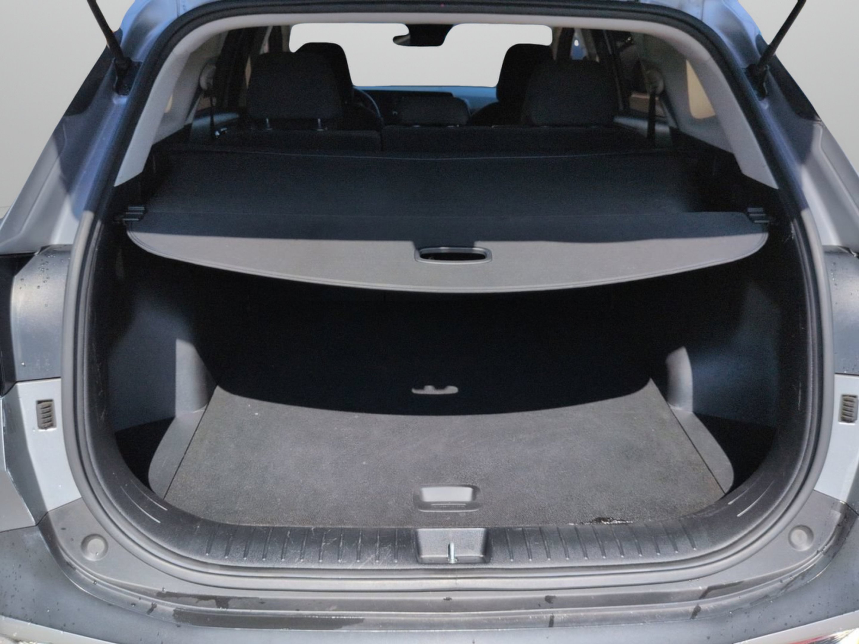 Used 2023 Steel Gray Kia LX image 10