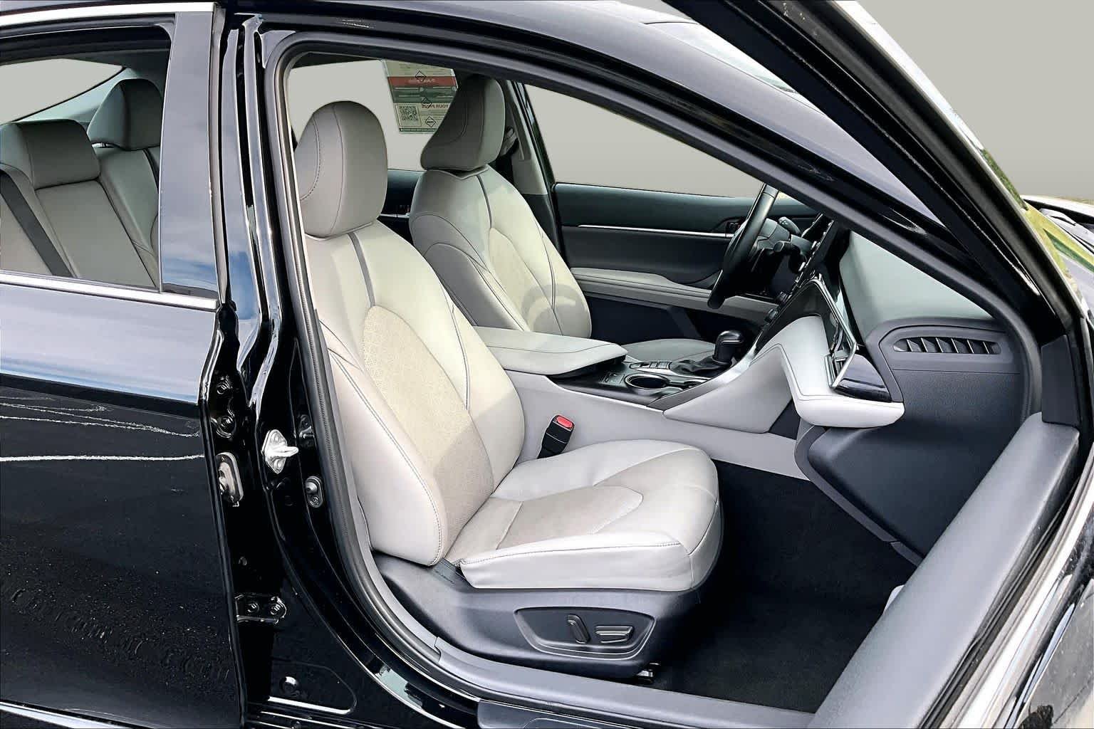 Used 2023 Midnight Black Metallic Toyota XSE image 17
