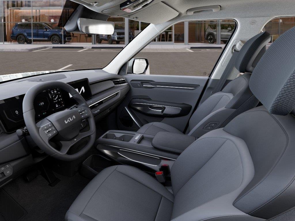 New 2026 RSL/IVORY Kia Light Long Range image 17