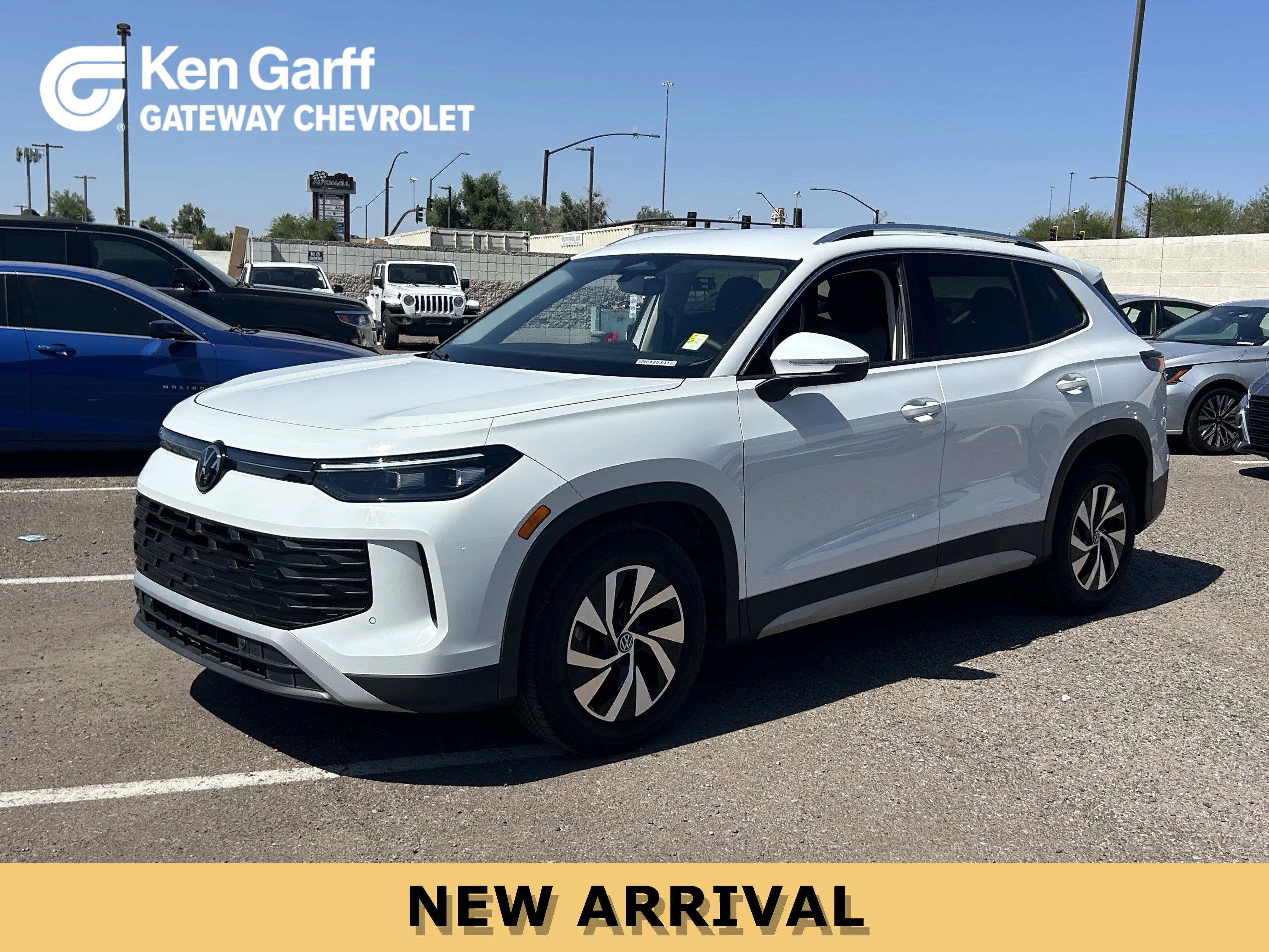 2025 Volkswagen Tiguan 2.0T S's photo