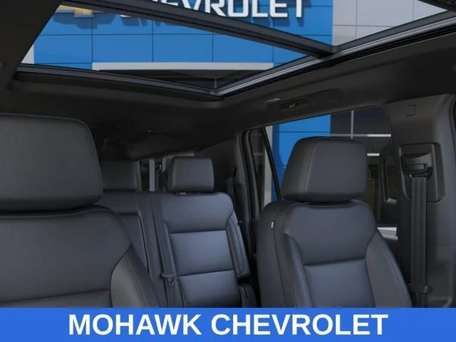 2026 Chevrolet Suburban Z71 - Photo 24