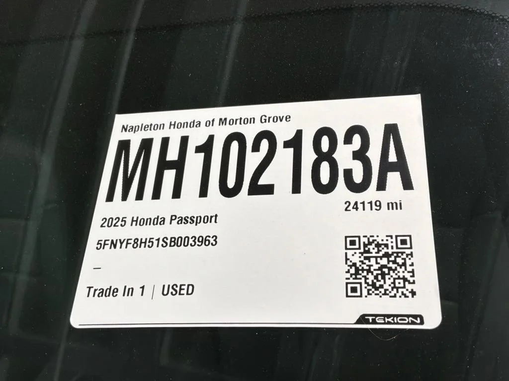 Certified Used 2025 Crystal Black Pearl Honda AWD EX-L image 74