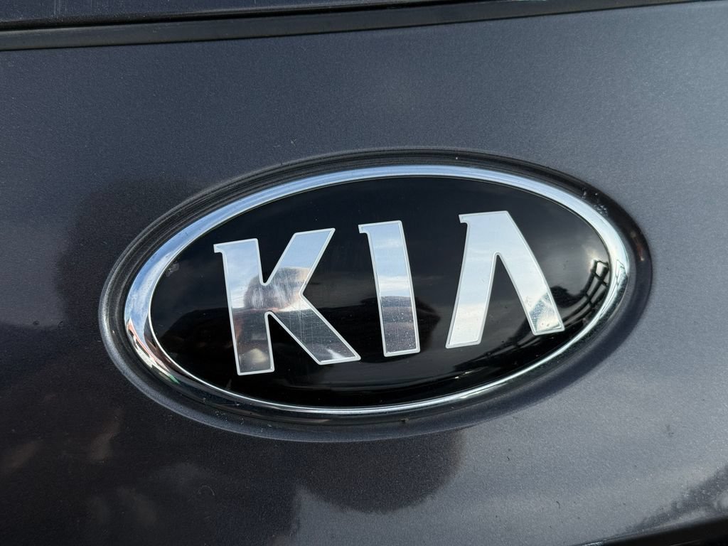 Used 2020 Gray Kia EX Premium image 6
