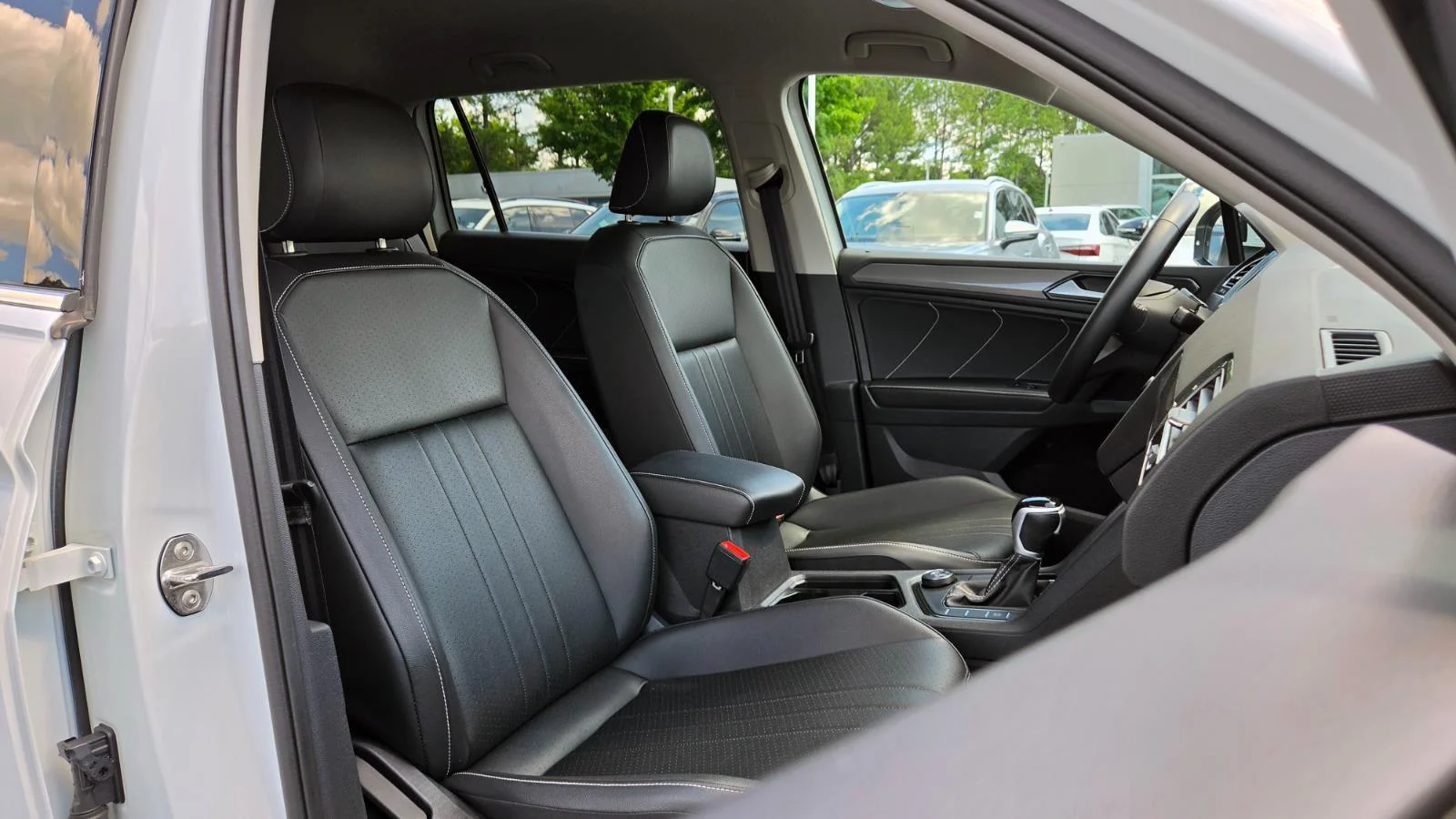 Certified Used 2024 Pure White Volkswagen SE image 53