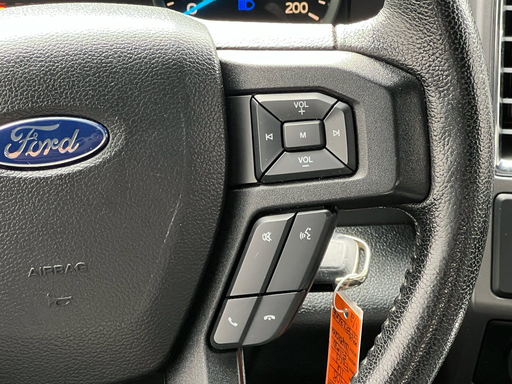 Used 2016 Shadow Black Ford XLT image 26