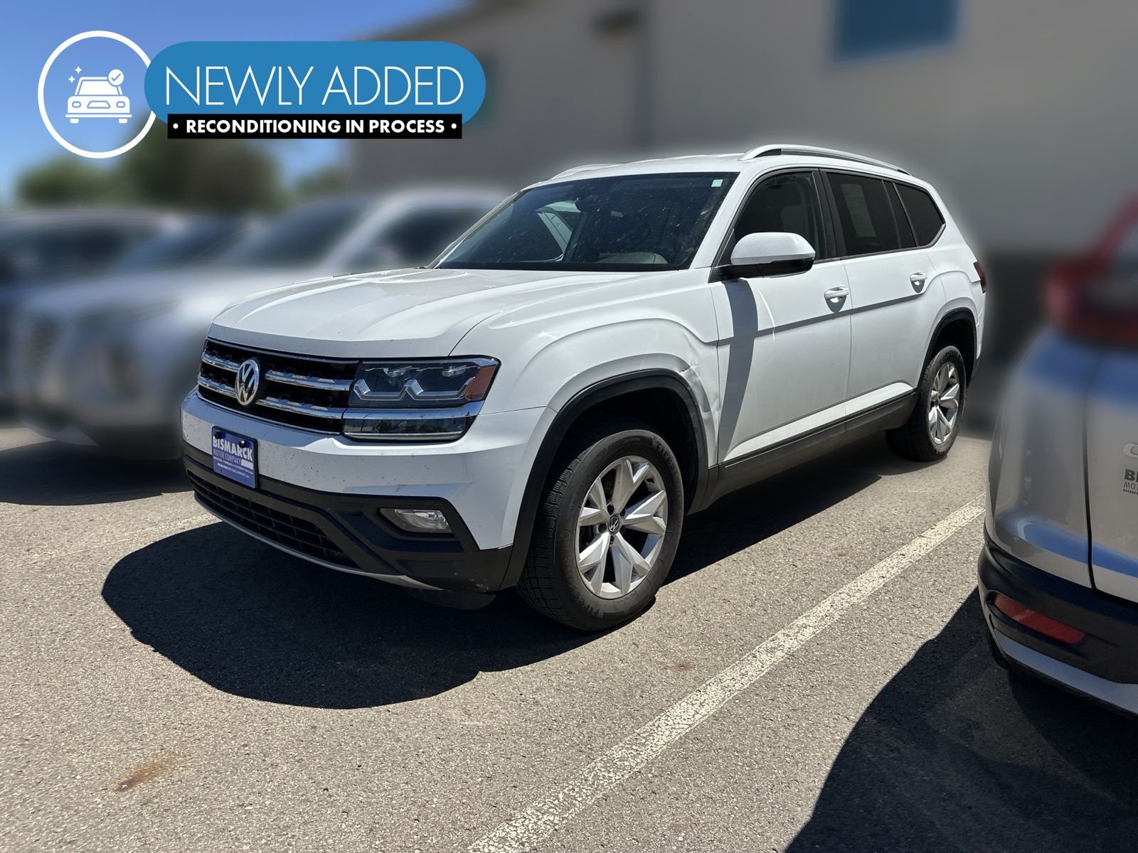 Used 2019  Volkswagen 3.6L V6 SE image 1
