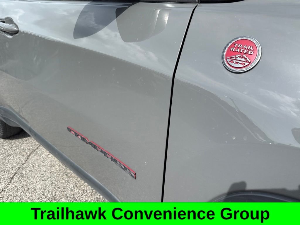 Certified Used 2022 Gray Jeep Trailhawk image 3