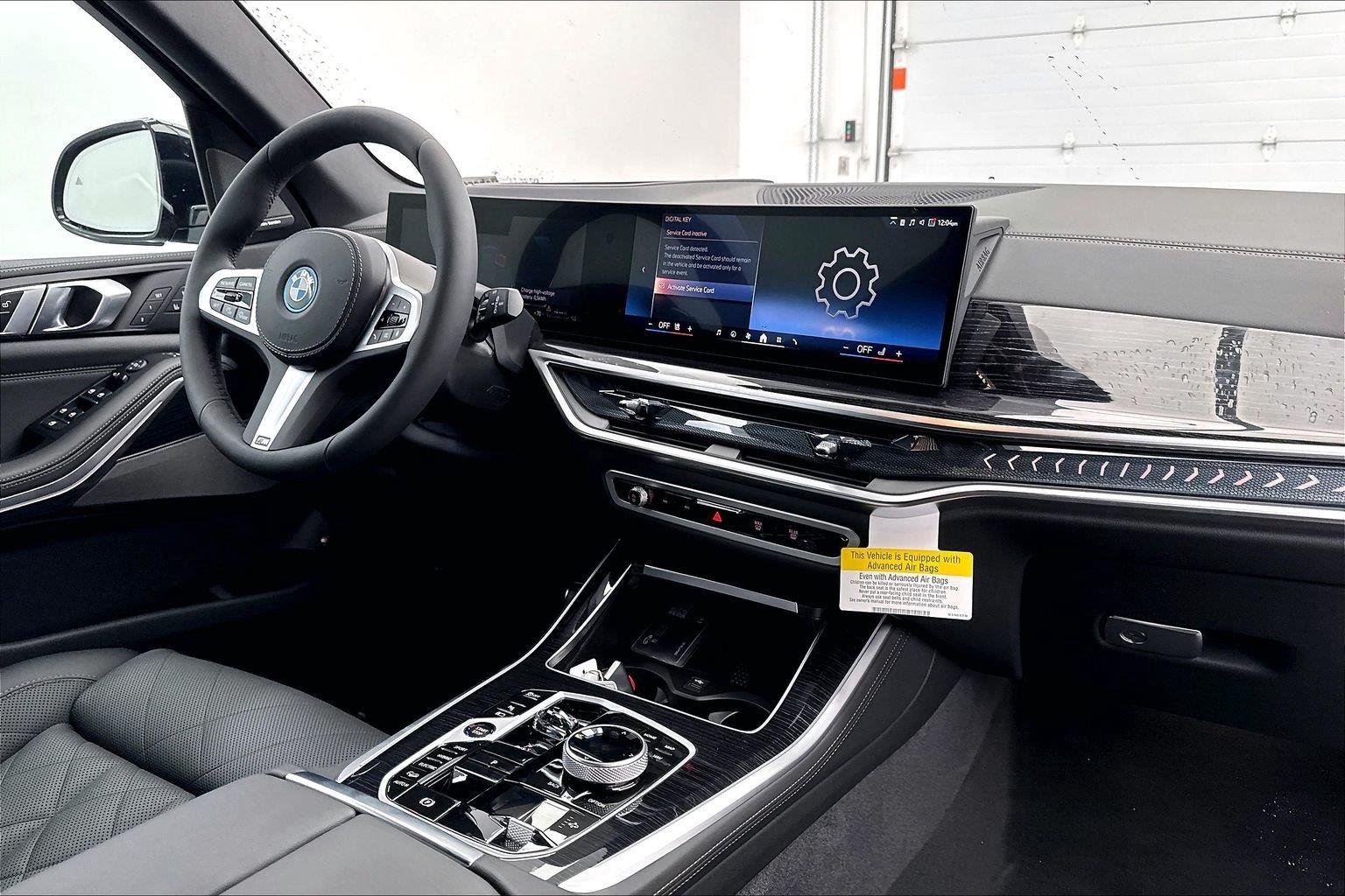 New 2026 Black Sapphire Metallic BMW xDrive50e image 33