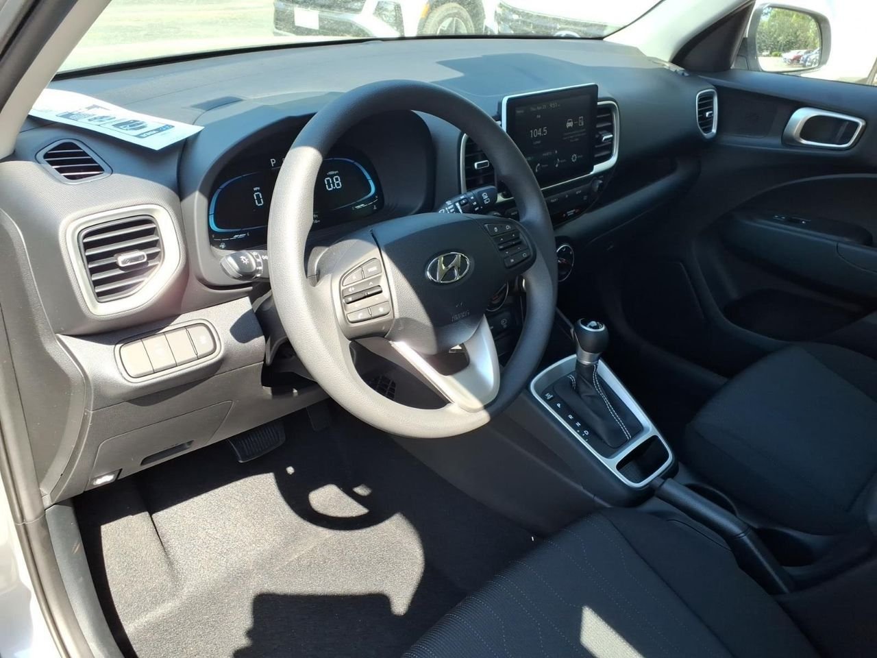 New 2026 Shimmering Silver Hyundai SE image 25