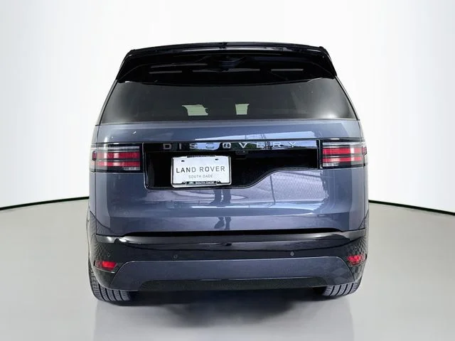 New 2026 Varesine Blue Land Rover Dynamic SE image 6