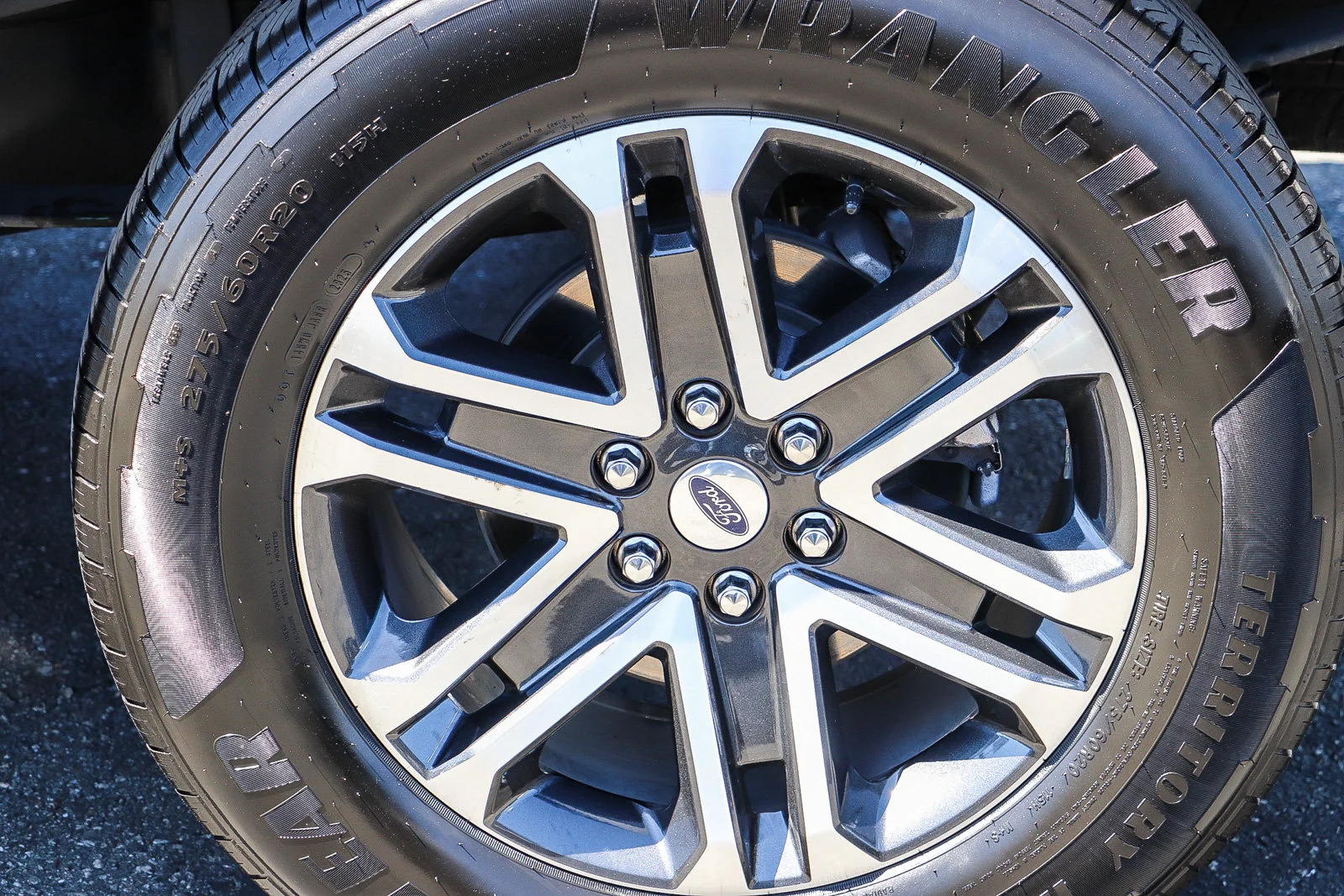 Certified Used 2023 Oxford White Ford XL image 15