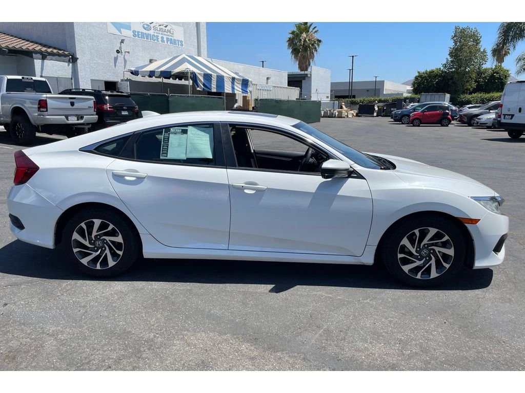Used 2018 White Orchid Pearl Honda EX image 7