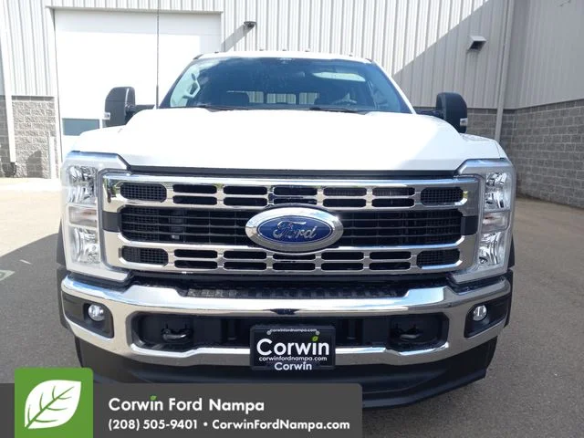 New 2026 Oxford White Ford XL image 8