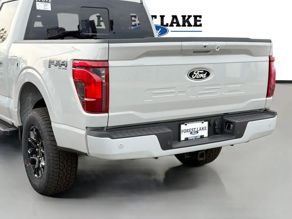 New 2026 Avalanche Ford XLT image 5