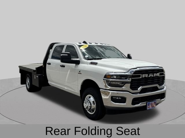 New 2026 Bright White Clear-Coat Exterior Paint RAM Tradesman image 11