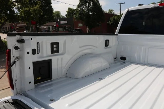 New 2026 Oxford White Ford XLT image 40