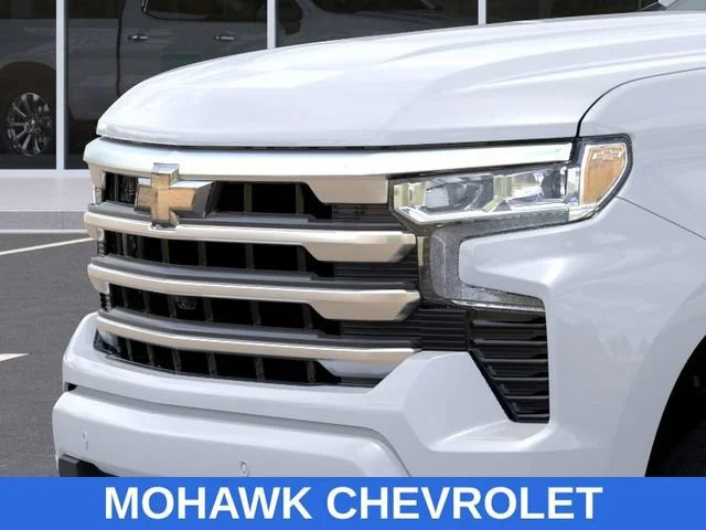 New 2026 Polar White Tricoat Chevrolet High Country image 13