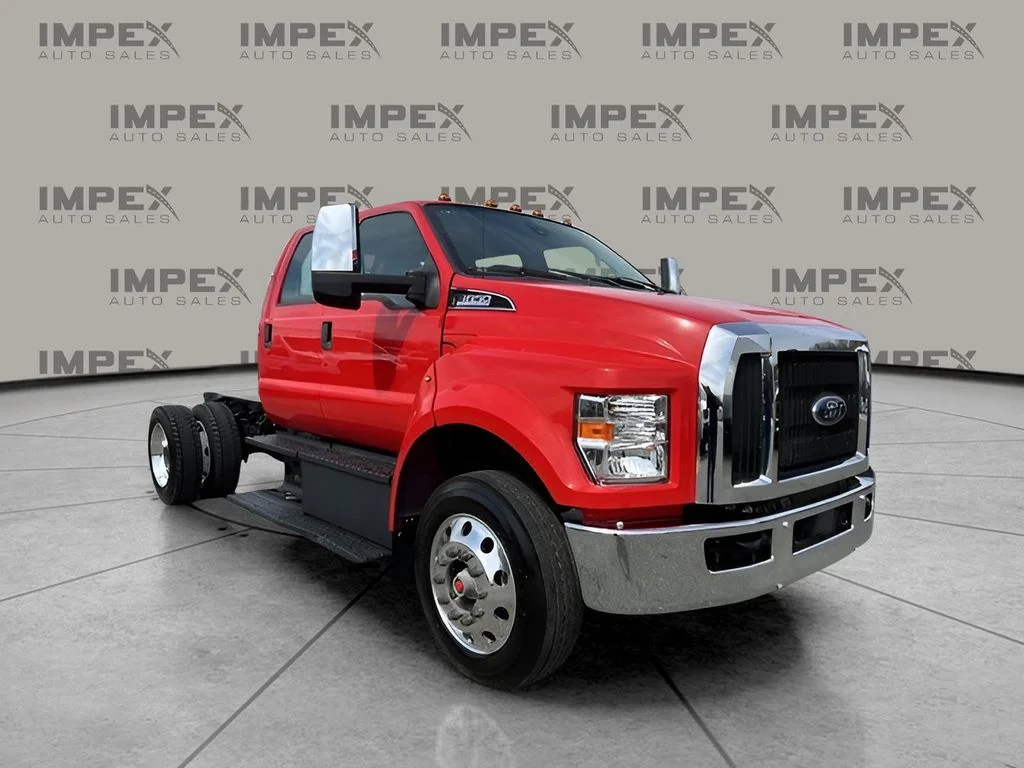Used 2021 Red Ford Base image 3