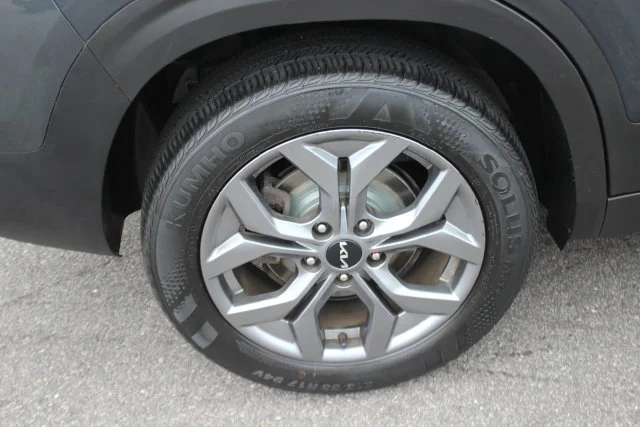 Used 2024 Gray Kia S image 36