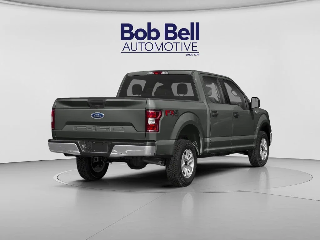 Used 2018 Gray Ford XLT image 2