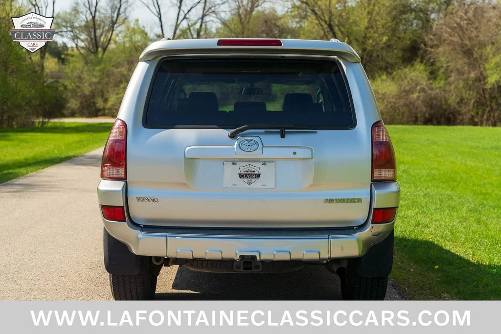 Used 2003 Silver Toyota SR5 Sport image 7